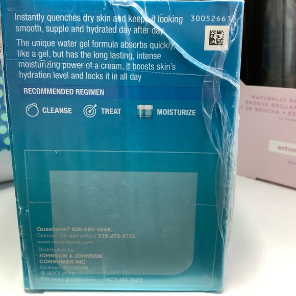 Neotrogena Hydro Boost bundle - Picture 2 of 6